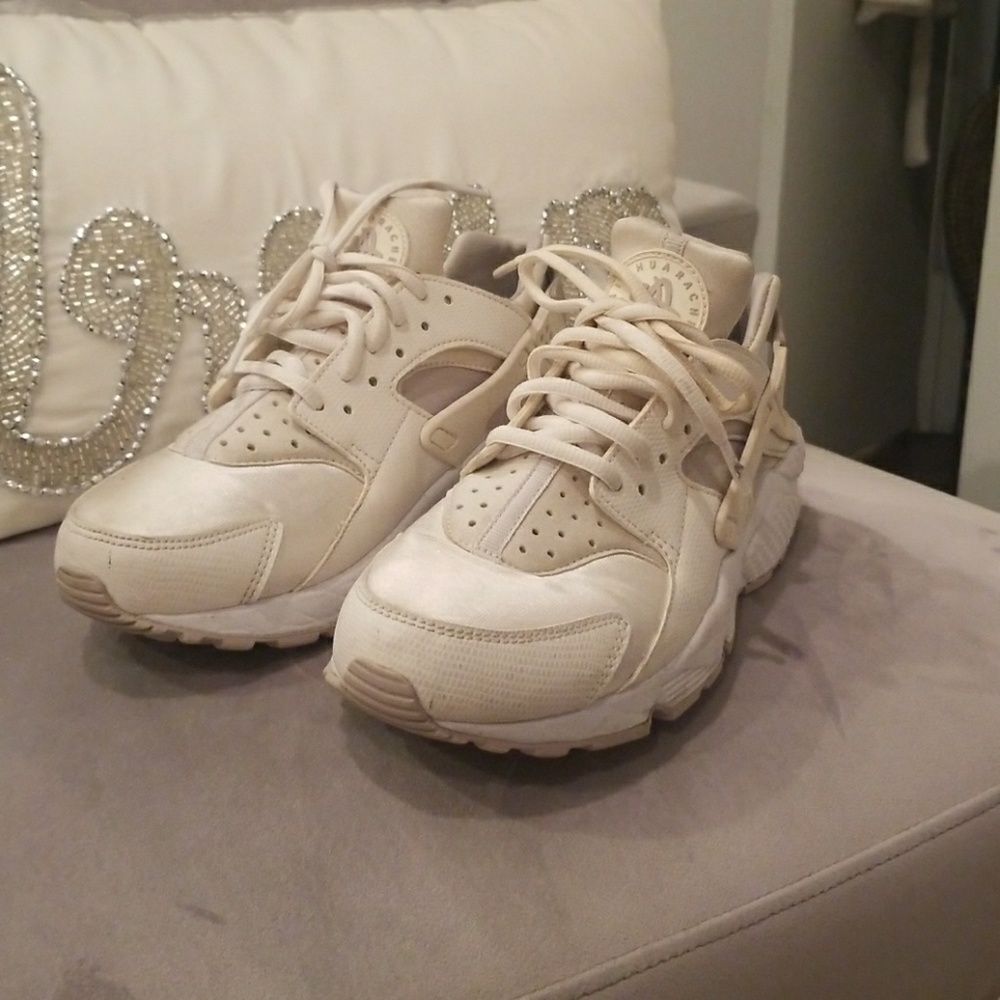 Air Huarache by Nike Air.